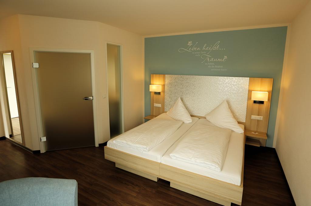 Hotel Donaublick Scheer Bagian luar foto